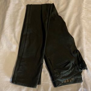 Green GAP jeggings